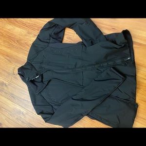 Lululemon light puffer coat